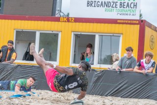 2024_brigandze_beach_zaterdag-803.jpg - JPEG - 262.6 ko - 1500×998 px