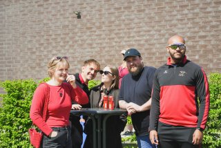 hmd00238.jpg - JPEG - 573.5 ko - 2000×1332 px