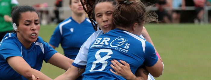 Des Québécoises, des Français, des Néerlandais... et l'ambiance en vainqueurs au Brussels 7s