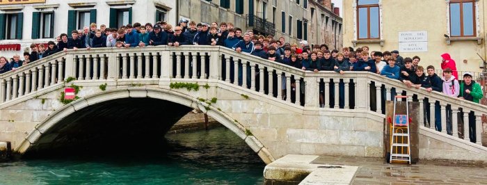 Sous le soleil d'Italie : la tournée réussie des jeunes de Boitsfort